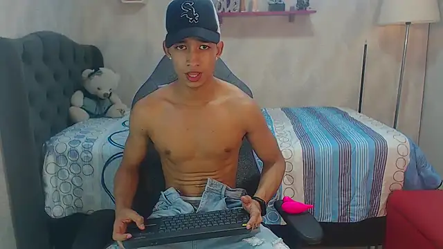 Snapshot of jose_sexycumm chatting on January 19, 2025, 7:58 pm jose sexycumm online show from January 19, 2025, 7:58 pm