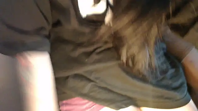 Snapshot of Kimandyuk chatting on December 17, 2024, 7:59 pm Kimandyuk online show from December 17, 2024, 7:59 pm