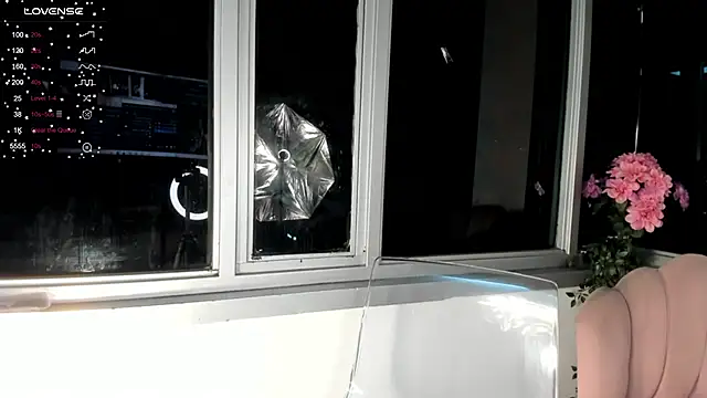 Snapshot of Megan_Lim chatting on December 18, 2024, 10:19 am Megan Lim online show from December 18, 2024, 10:19 am