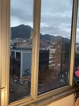 Snapshot of Megan_Lim chatting on January 5, 2025, 12:31 pm Megan Lim online show from January 5, 2025, 12:31 pm