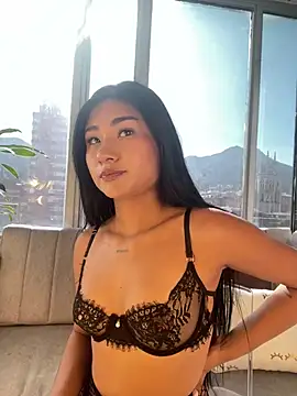 Snapshot of Megan_Lim chatting on February 1, 2025, 1:41 pm Megan Lim online show from February 1, 2025, 1:41 pm