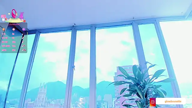 Snapshot of Megan_Lim chatting on February 17, 2025, 1:53 pm Megan Lim online show from February 17, 2025, 1:53 pm