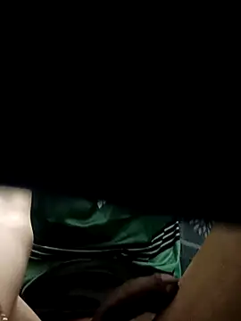 Snapshot of Mr_joh chatting on November 29, 2025, 11:19 pm Mr joh online show from November 29, 2025, 11:19 pm