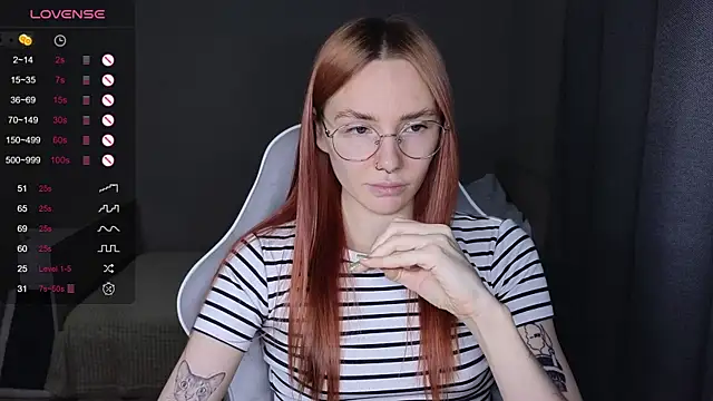 littlevildevil online show from November 25, 2025, 10:48 am