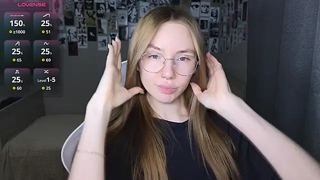 littlevildevil online show from February 20, 2026, 11:11 am