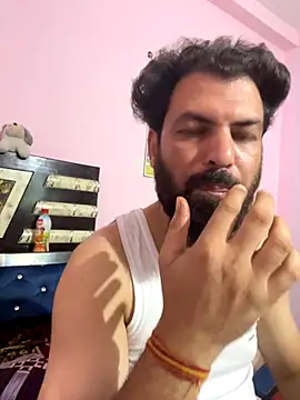 Snapshot of Arnav172030 chatting on October 3, 2025, 3:31 pm Arnav172030 online show from October 3, 2025, 3:31 pm