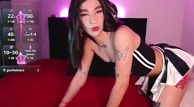 Snapshot of zarablare_ chatting on February 12, 2025, 10:48 pm zarablare online show from February 12, 2025, 10:48 pm