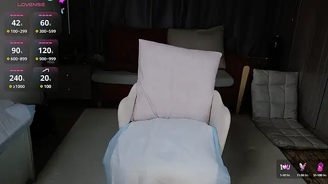 Snapshot of Youth3_ chatting on January 22, 2025, 4:33 pm Youth3  online show from January 22, 2025, 4:33 pm