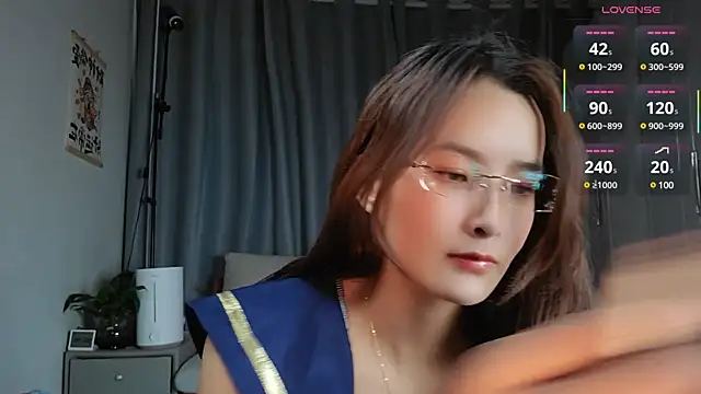 Snapshot of Youth3_ chatting on March 15, 2025, 2:23 pm Youth3  online show from March 15, 2025, 2:23 pm