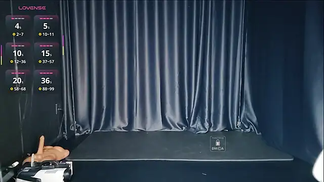 Snapshot of Youth3_ chatting on September 12, 2025, 3:23 pm Youth3  online show from September 12, 2025, 3:23 pm