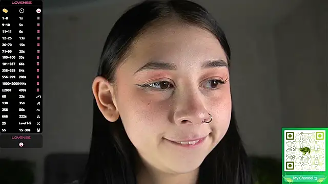 AislyEmbury online show from November 30, 2025, 3:54 am