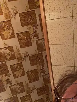 Snapshot of Tonybaloney1972 chatting on December 14, 2024, 4:12 am Tonybaloney1972 online show from December 14, 2024, 4:12 am