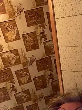 Snapshot of Tonybaloney1972 chatting on September 10, 2025, 2:33 am Tonybaloney1972 online show from September 10, 2025, 2:33 am