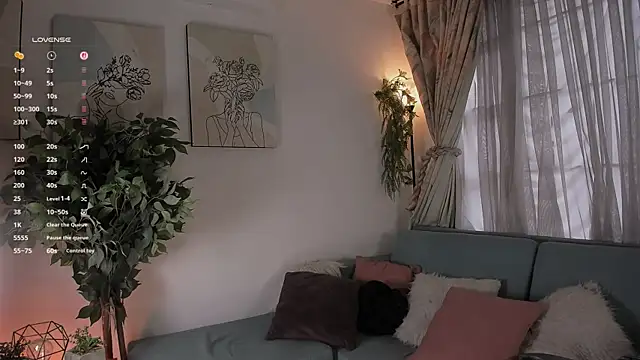 aisha bx online show from March 16, 2026, 1:37 pm