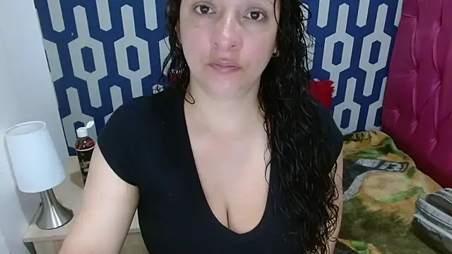 Snapshot of sarax_ximena chatting on October 6, 2025, 1:41 pm sarax ximena online show from October 6, 2025, 1:41 pm