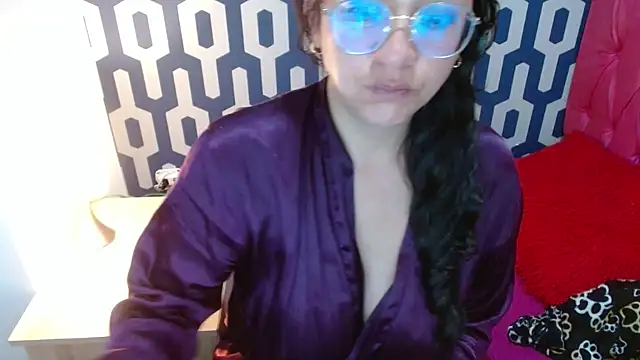 Snapshot of sarax_ximena chatting on November 5, 2025, 2:39 pm sarax ximena online show from November 5, 2025, 2:39 pm