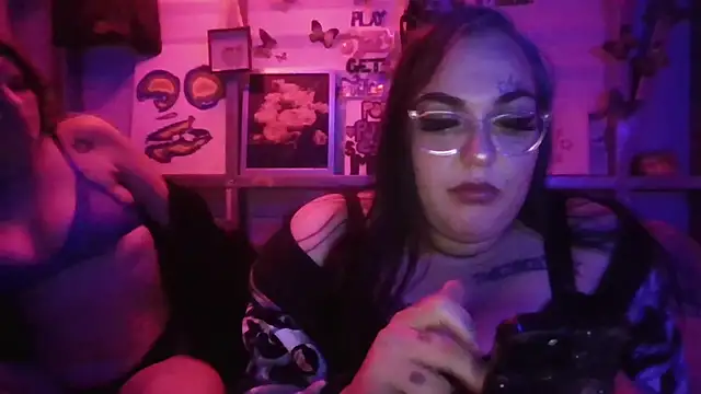 s6tan6whor6 online show from February 8, 2025, 9:24 am