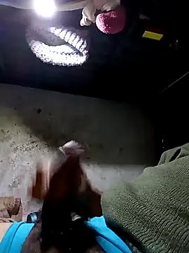 rayhot69 online show from December 25, 2024, 12:05 pm