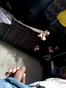 rayhot69 online show from February 6, 2025, 5:30 pm