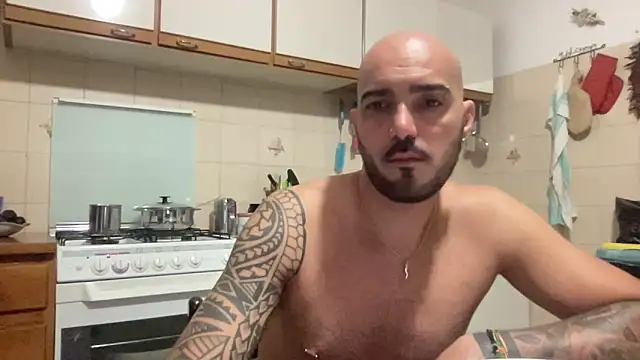 alessandromori91 online show from September 17, 2025, 6:20 pm