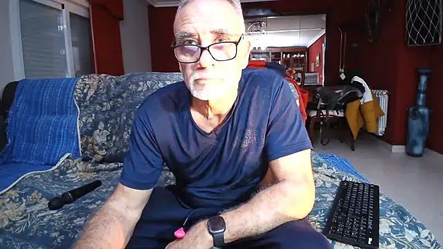 maduroguapo online show from March 12, 2025, 9:45 pm