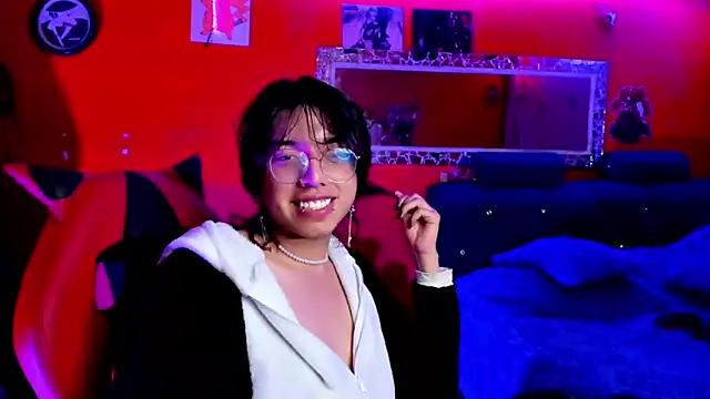 Snapshot of AnggelONfiree chatting on January 19, 2025, 11:12 am AnggelONfiree online show from January 19, 2025, 11:12 am