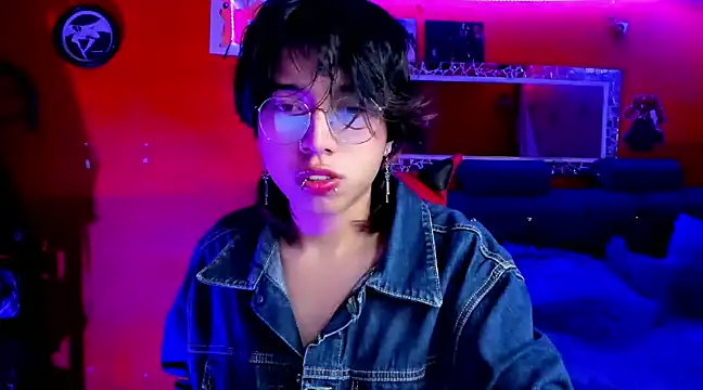 Snapshot of AnggelONfiree chatting on February 2, 2025, 2:59 am AnggelONfiree online show from February 2, 2025, 2:59 am