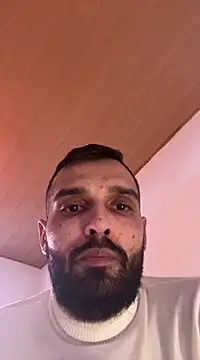 Snapshot of sisi1992 chatting on March 6, 2025, 9:47 am sisi1992 online show from March 6, 2025, 9:47 am