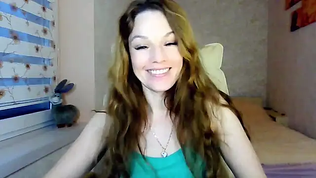 impossibleluna online show from February 9, 2026, 3:38 pm