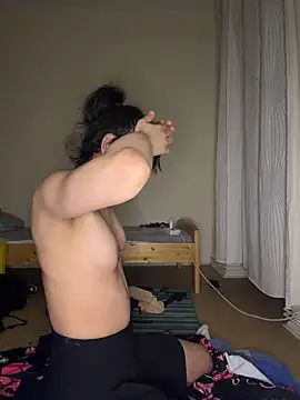 egirl711 online show from February 15, 2026, 5:31 pm