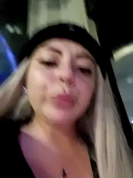 madelaine- online show from January 25, 2025, 4:46 pm