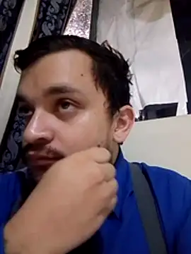 Snapshot of tony_landri chatting on February 1, 2026, 11:36 pm tony landri online show from February 1, 2026, 11:36 pm