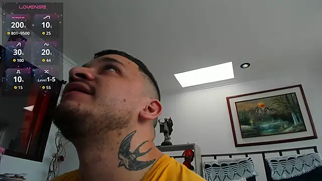 Snapshot of tony_landri chatting on February 9, 2026, 8:35 pm tony landri online show from February 9, 2026, 8:35 pm