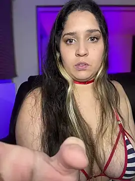 Snapshot of valentina_jonnes1 chatting on March 8, 2025, 7:27 am valentina jonnes1 online show from March 8, 2025, 7:27 am