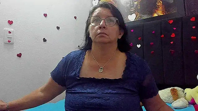 Evaaross 2345 online show from July 7, 2026, 7:29 pm