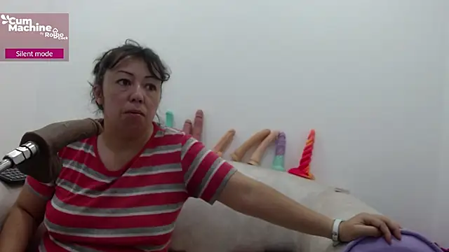 Snapshot of Drool_Sucker chatting on December 20, 2025, 11:50 am Drool Sucker online show from December 20, 2025, 11:50 am