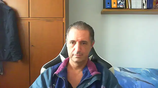 lliuk70mi online show from January 30, 2025, 12:59 pm