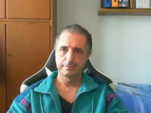 lliuk70mi online show from March 5, 2025, 3:07 pm