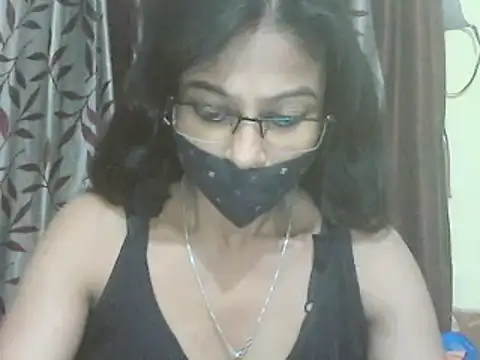 Snapshot of JENIFER_PUNE chatting on February 9, 2025, 6:05 pm JENIFER PUNE online show from February 9, 2025, 6:05 pm