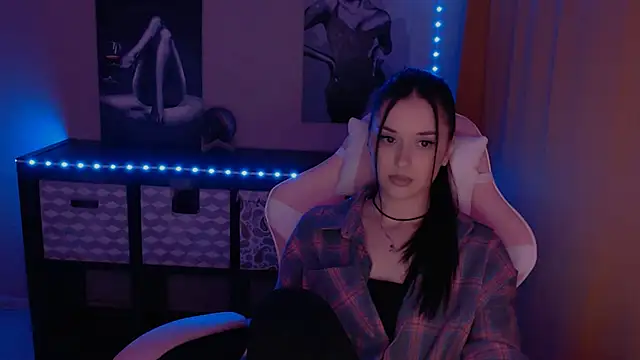 AlisaLink online show from January 21, 2025, 6:55 pm