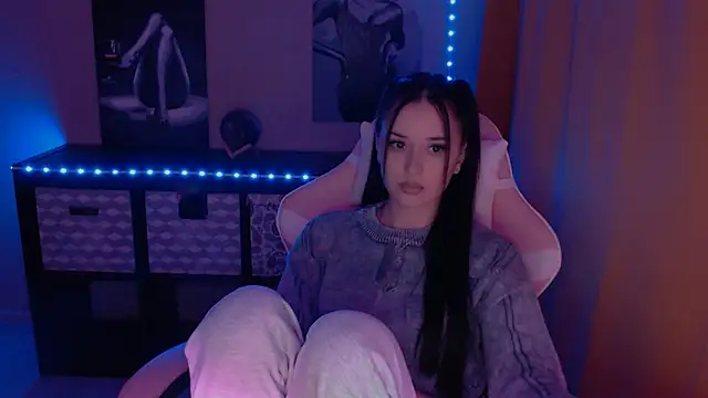 AlisaLink online show from February 9, 2025, 3:34 pm