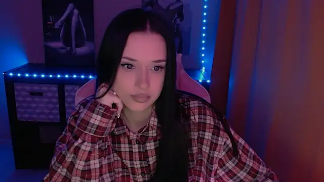 AlisaLink online show from February 13, 2025, 3:56 pm