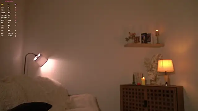 Snapshot of AudreyBarren chatting on December 20, 2025, 4:41 am AudreyBarren online show from December 20, 2025, 4:41 am