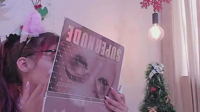 RedMeloddy online show from December 29, 2024, 7:32 pm