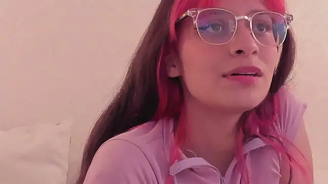 RedMeloddy online show from January 28, 2025, 10:12 pm