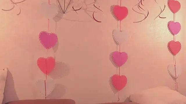 RedMeloddy online show from February 17, 2025, 10:36 pm