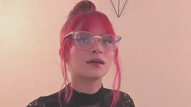 RedMeloddy online show from March 1, 2025, 7:26 pm