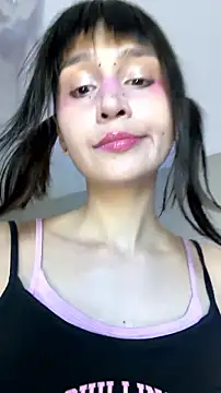 bigbabykiki online show from July 4, 2026, 6:47 pm