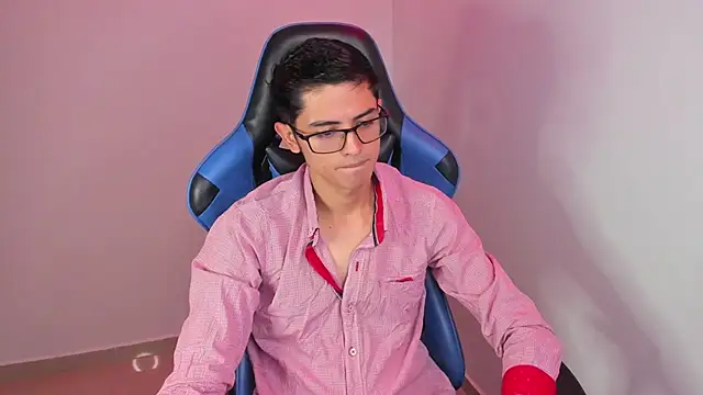 Ethan Sai    online show from January 10, 2025, 1:32 am