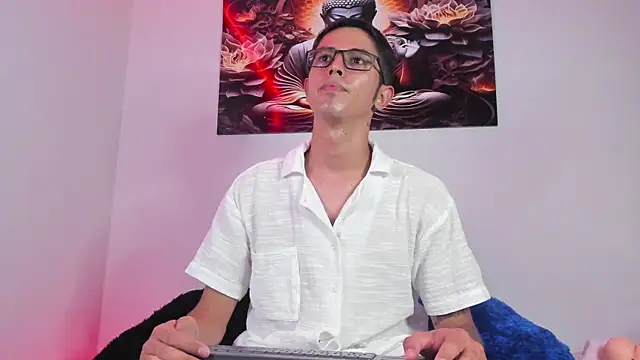 Ethan Sai    online show from February 17, 2025, 8:04 pm